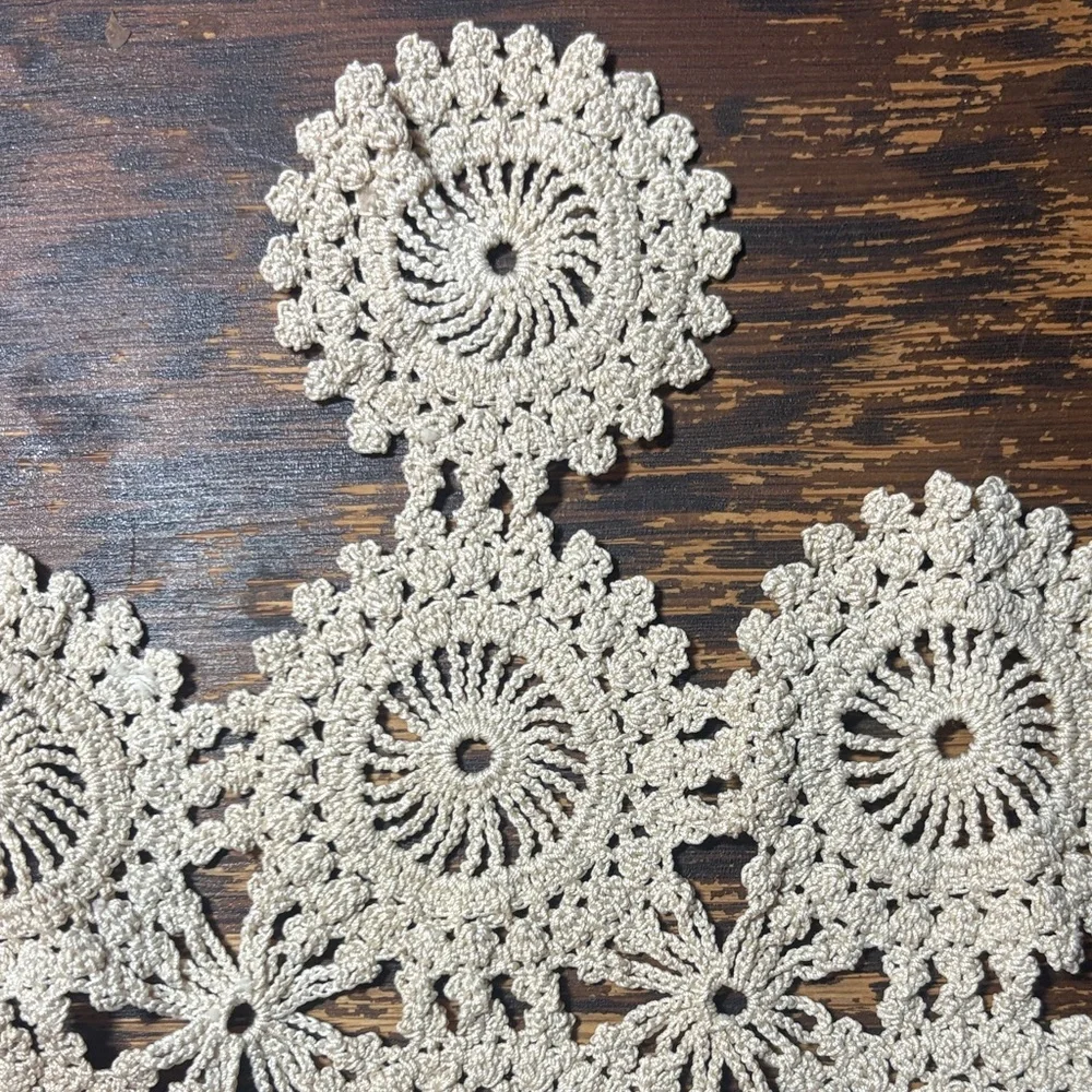 Elegant Cream Crochet Furniture Cover